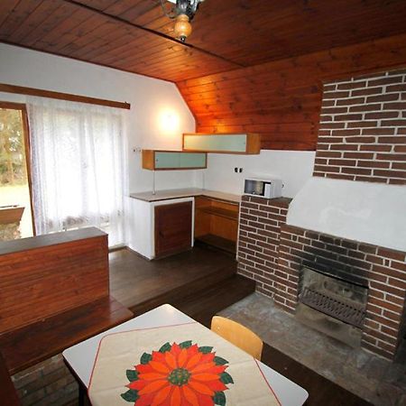 Rekreacni Areal Adamec Hotel Ledenice Ruang foto